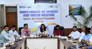 खेल संघों के साथ समन्वय से खिलाड़ियों को मिलेंगे ज्यादा मंच, खेल गतिविधियों में तेजी के निर्देश