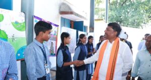 ‘मेरे सपनों का भारत’ चित्रकला एवं भाषण प्रतियोगिता में बच्चों ने दिखाई प्रतिभा