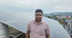 सेवा की कहानी: पीएम सूर्य घर योजना से मनोरंजन सिंह का घर बना ऊर्जा आत्मनिर्भर, बिजली खर्च में मिली बड़ी राहत