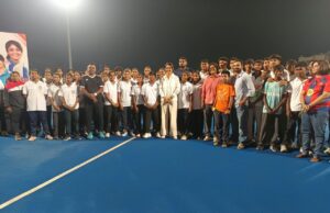 अंतरराष्ट्रीय क्रिकेटर हरलीन देओल ने हॉकी अकादमी के खिलाड़ियों से की मुलाकात, दिया मेहनत और आत्मविश्वास का मंत्र