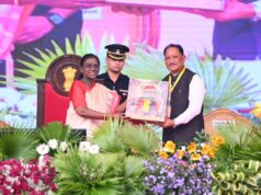 राष्ट्रपति श्रीमती द्रौपदी मुर्मु ने बस्तर दशहरा की अनूठी परंपराओं और जनजातीय संस्कृति की सराहना की
