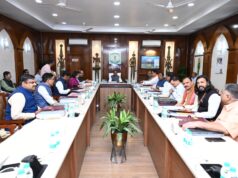 मुख्यमंत्री विष्णु देव साय की अध्यक्षता में आज सिविल लाइन स्थित मुख्यमंत्री निवास में मंत्री परिषद की बैठक प्रारम्भ