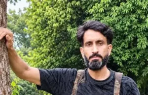 जम्मू-कश्मीर के यूसमर्ग में मारा गया लश्कर-ए-तैयबा का कमांडर मोहम्मद आसिफ उर्फ हाशिम मूसा गोली से हुए घावों पर शहद लगाता